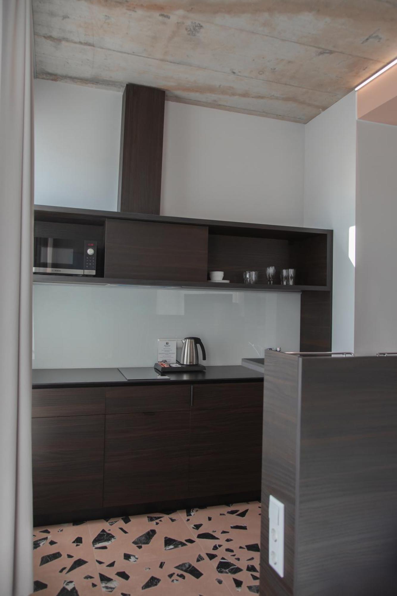 Resume Apartments Kaunas Esterno foto